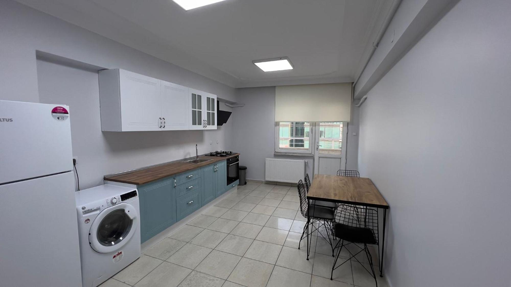 Lumiera Apartment