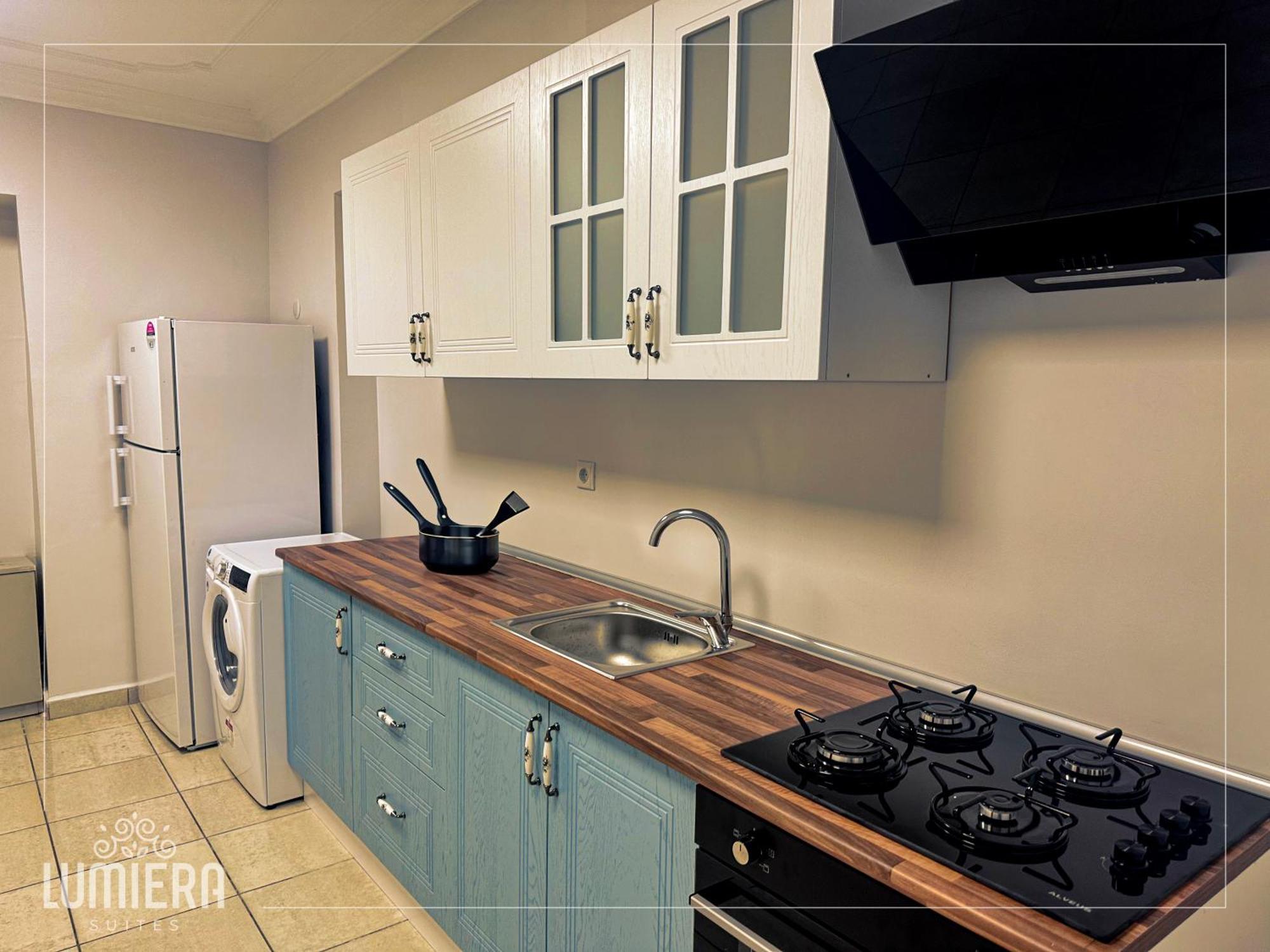 Lumiera Apartment